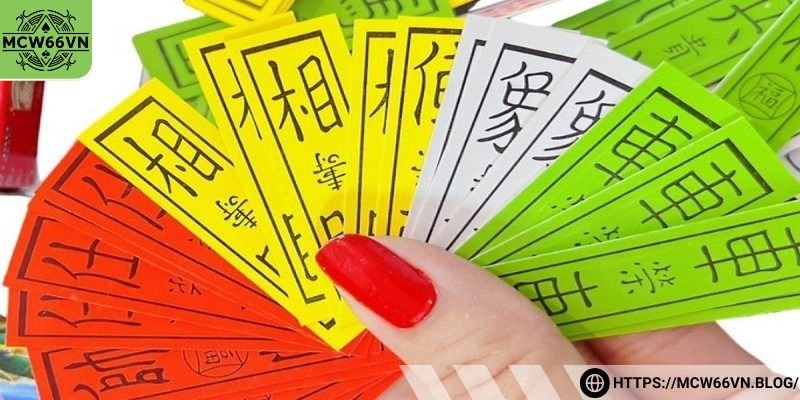 Các lá bài ảnh hưởng đến cách chơi tứ sắc